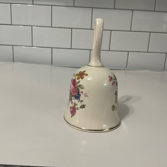 VTG Sadler Porcelain Pink Roses Floral Bell Made in England - Picture 3 of 6